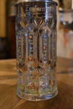 Starožitný pamětní pivní půllitr s cínovým víčkem a nápisem Zur Erinnerung