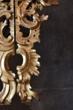 Monumentální párové barokní oltářní řezby z lipového dřeva zlacené plátkovým zlatem.