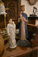 Ručně malovaná porcelánová Madona s Ježíškem na měsíčním srpku