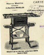 Starožitný litinový stolek ve vzdušném secesním stylu, původně podstavec pro vařič Nestor Martin.