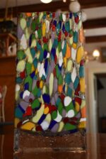 Modernistická pestrobarevná mozaiková váza millefiori připisovaná Ateliéru Beránek, výška 30 cm.