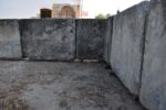 Monumentalny zbiornik z piaskowca pochodzący ze starego browaru z XIX wieku, zestaw składający się z 12 elementów.