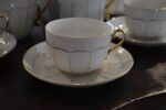 Starožitný porcelánový servis Victoria Stará Role pro 6 osob se zlatými linkami.