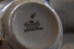 Starožitný porcelánový servis Victoria Stará Role pro 6 osob se zlatými linkami.