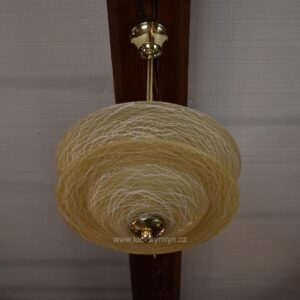 Starožitný rondokubistický lustr ART-DECO s medovým skleněným stínidlem ve tvaru UFO.