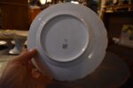 Starožitná porcelánová dezertní souprava PULS Ostrov s růžemi a monogramem.