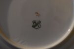 Starožitná porcelánová dezertní souprava PULS Ostrov s růžemi a monogramem.